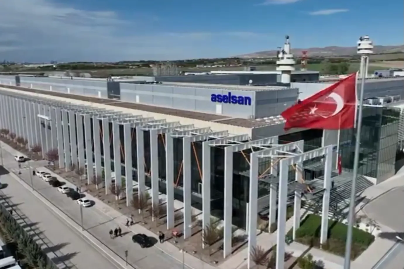 ASELSAN’dan 1,1 milyar Avroluk yeni hava savunma anlaşması